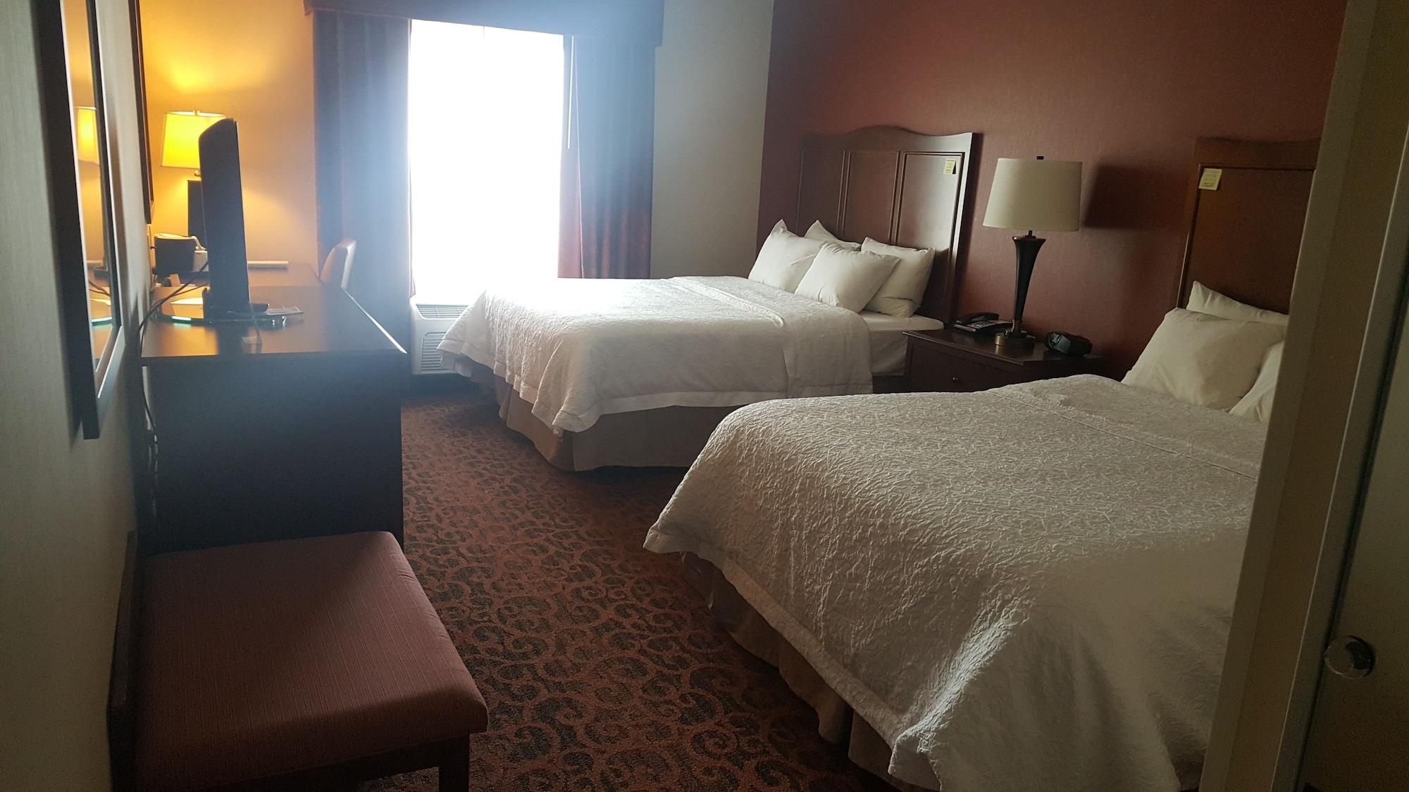 Hampton Inn And Suites Peru Extérieur photo